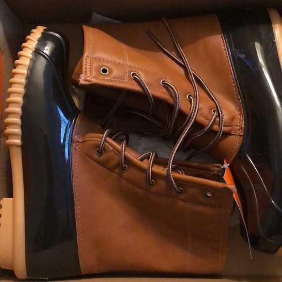 Sold! - Picture 2 of 3